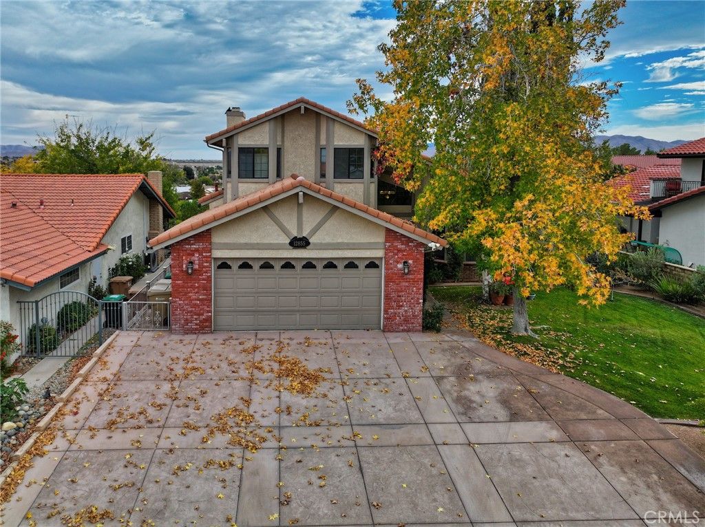 12855 Fairway Road, Victorville, CA 92395