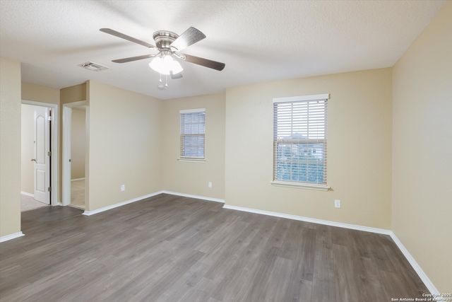 8215 Prickly Oak, San Antonio, TX 78223