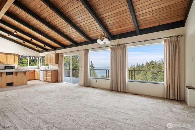 91 Huckleberry Circle, Sequim, WA 98382