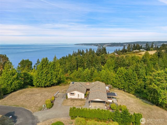 91 Huckleberry Circle, Sequim, WA 98382