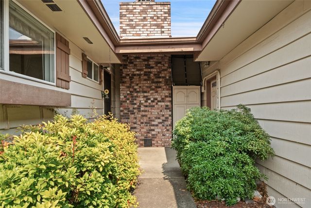 91 Huckleberry Circle, Sequim, WA 98382