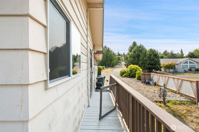 91 Huckleberry Circle, Sequim, WA 98382