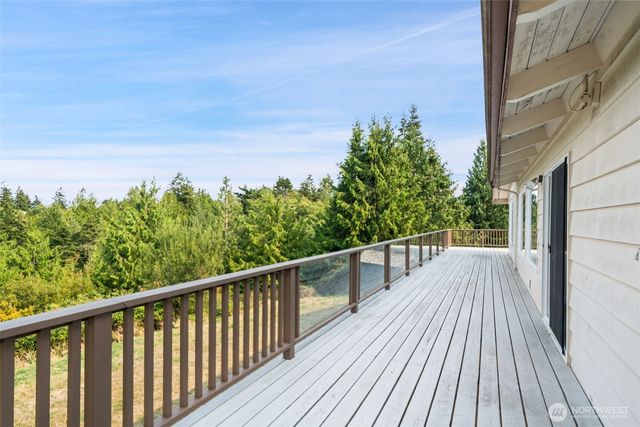 91 Huckleberry Circle, Sequim, WA 98382