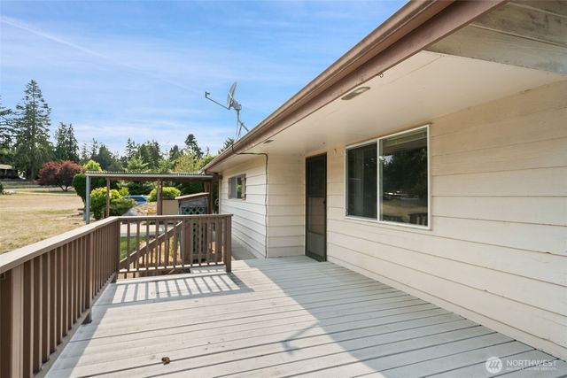 91 Huckleberry Circle, Sequim, WA 98382