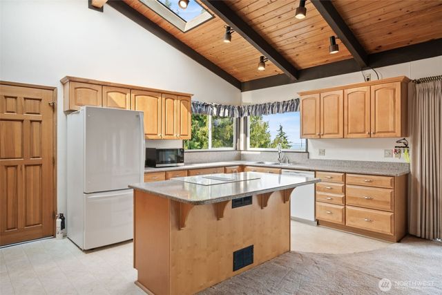 91 Huckleberry Circle, Sequim, WA 98382