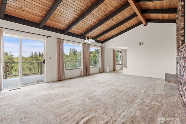 91 Huckleberry Circle, Sequim, WA 98382