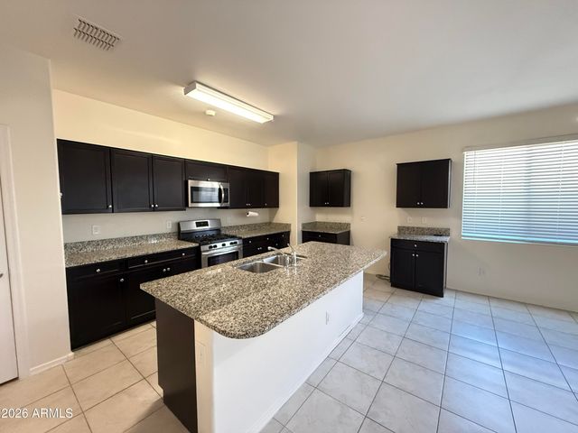 30895 W INDIANOLA Avenue, Buckeye, AZ 85396