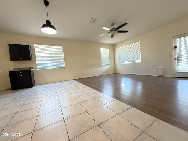 30895 W INDIANOLA Avenue, Buckeye, AZ 85396