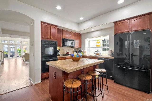 489 N. Cleveland Street, Oceanside, CA 92054