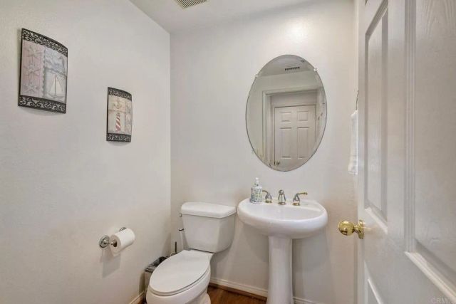 489 N. Cleveland Street, Oceanside, CA 92054
