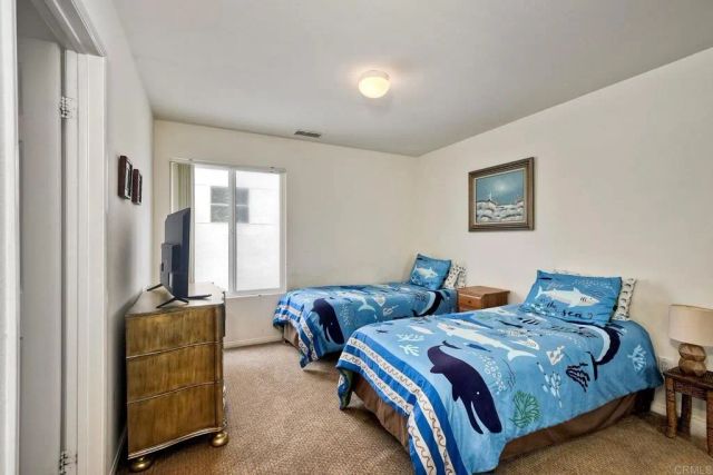 489 N. Cleveland Street, Oceanside, CA 92054