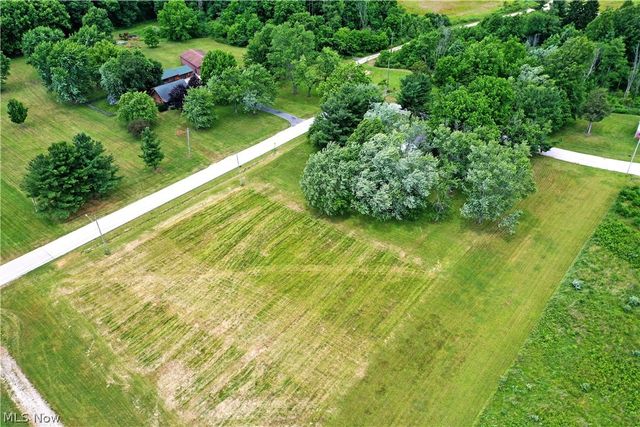 3521 Goldner Lane SW, Warren, OH 44481