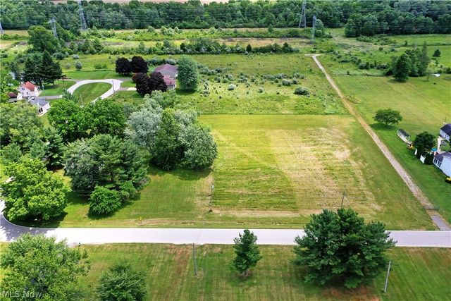 3521 Goldner Lane SW, Warren, OH 44481