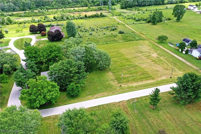 3521 Goldner Lane SW, Warren, OH 44481