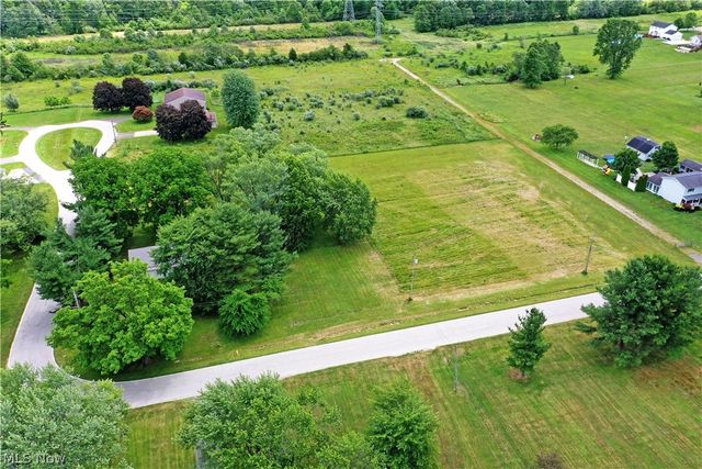 3521 Goldner Lane SW, Warren, OH 44481