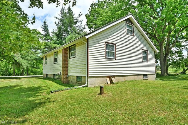 3521 Goldner Lane SW, Warren, OH 44481