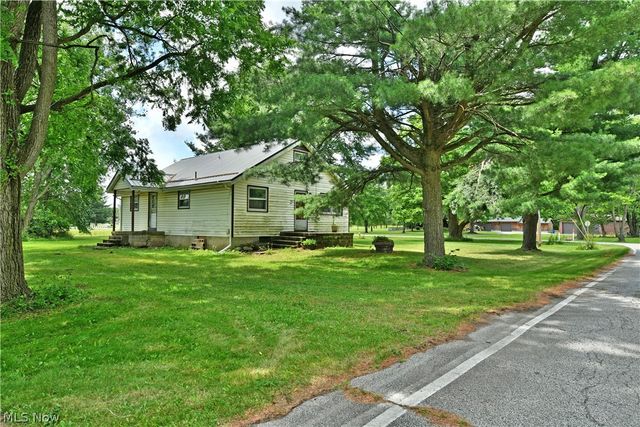 3521 Goldner Lane SW, Warren, OH 44481
