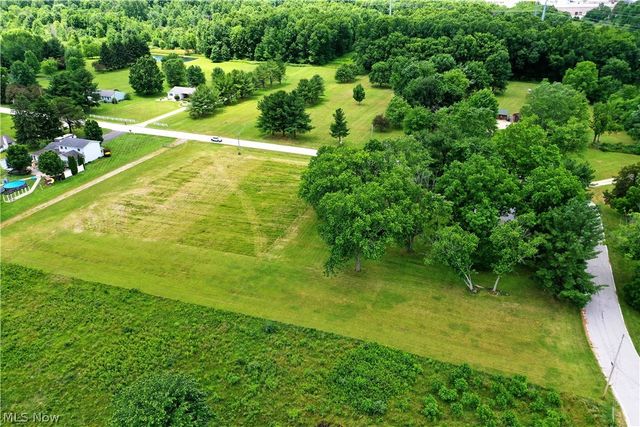 3521 Goldner Lane SW, Warren, OH 44481