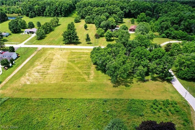 3521 Goldner Lane SW, Warren, OH 44481