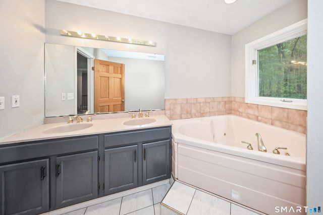 6 Plank Road, Prospect, CT 06712