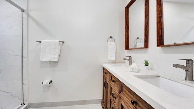 218 NE 10th Street, Delray Beach, FL 33444