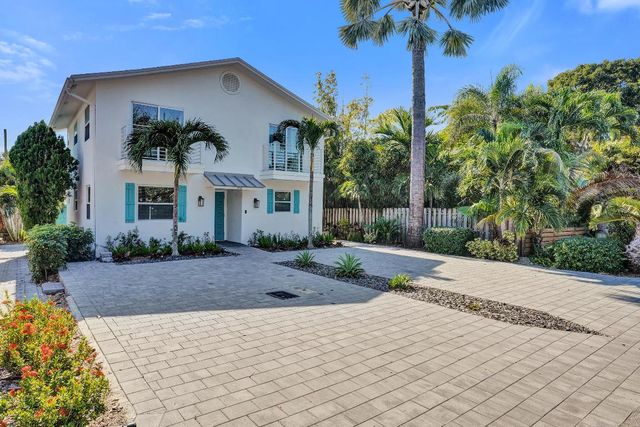 218 NE 10th Street, Delray Beach, FL 33444