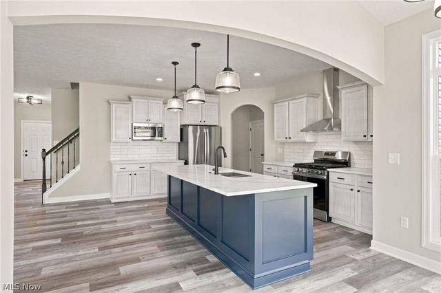 7469 Emerald Glen Avenue NW, Canal Fulton, OH 44614