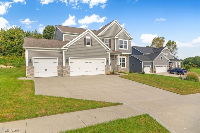 7469 Emerald Glen Avenue NW, Canal Fulton, OH 44614