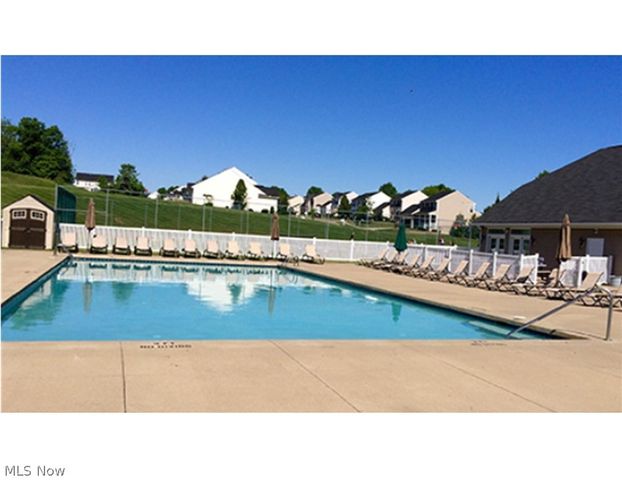 7469 Emerald Glen Avenue NW, Canal Fulton, OH 44614