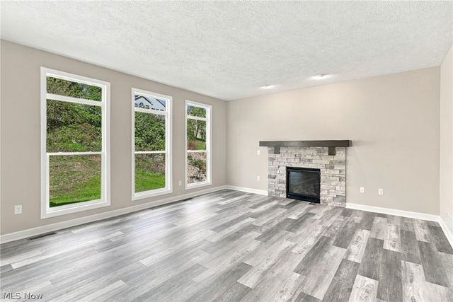 7469 Emerald Glen Avenue NW, Canal Fulton, OH 44614