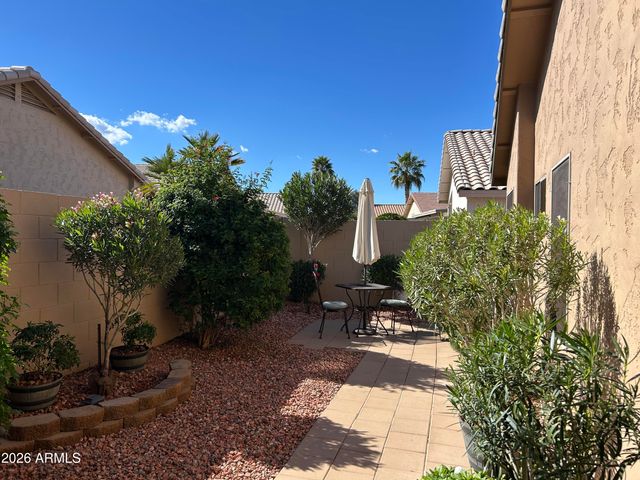 17615 W BABBITT Drive, Surprise, AZ 85374