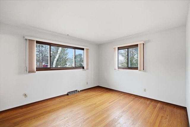 5005 Highland Drive, Mcfarland, WI 53558