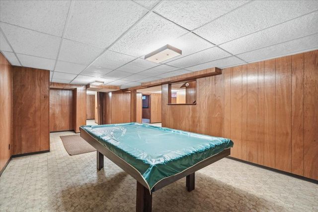 5005 Highland Drive, Mcfarland, WI 53558