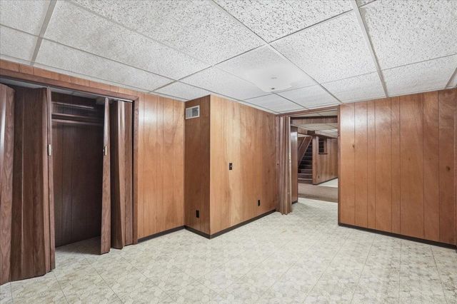 5005 Highland Drive, Mcfarland, WI 53558