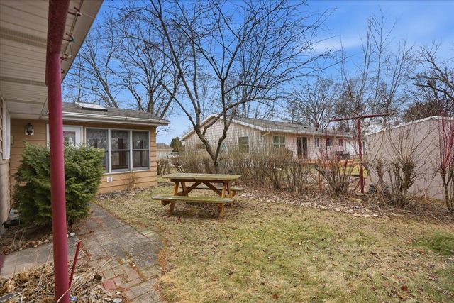 5005 Highland Drive, Mcfarland, WI 53558