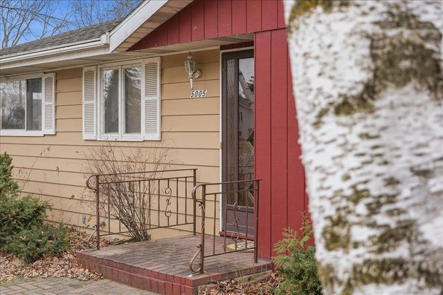 5005 Highland Drive, Mcfarland, WI 53558