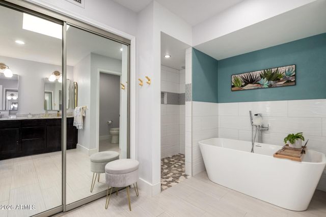 8721 E VIA DE VIVA Street, Scottsdale, AZ 85258