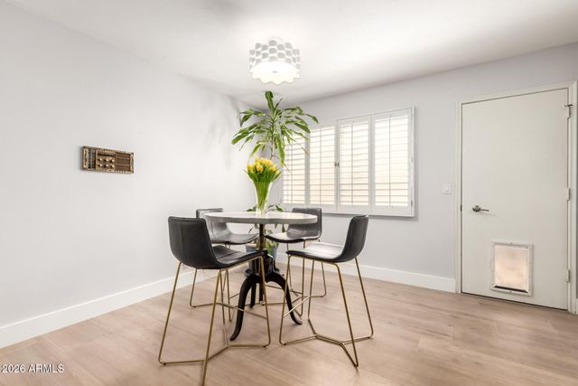 8721 E VIA DE VIVA Street, Scottsdale, AZ 85258