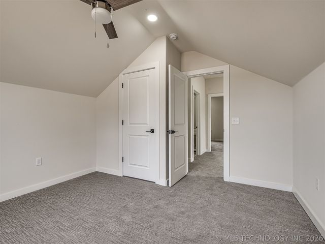 1879 Rockford Drive, Eufaula, OK 74432