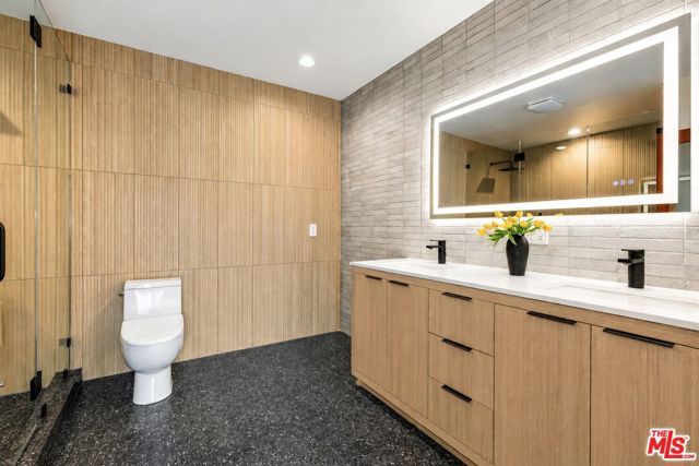 3162 Durand Drive, Los Angeles, CA 90068