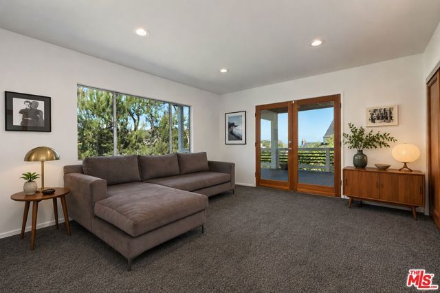 3162 Durand Drive, Los Angeles, CA 90068