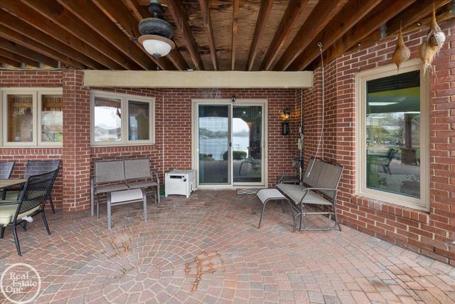 51577 Merry Lane, Shelby Twp, MI 48316