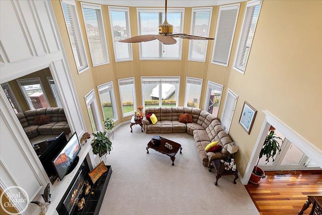 51577 Merry Lane, Shelby Twp, MI 48316
