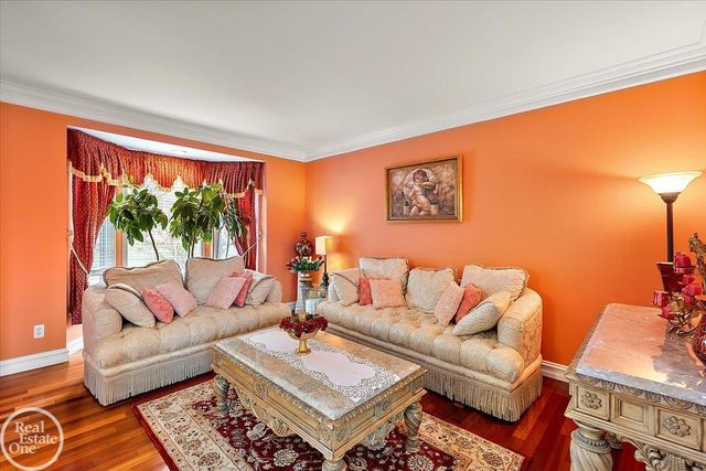51577 Merry Lane, Shelby Twp, MI 48316