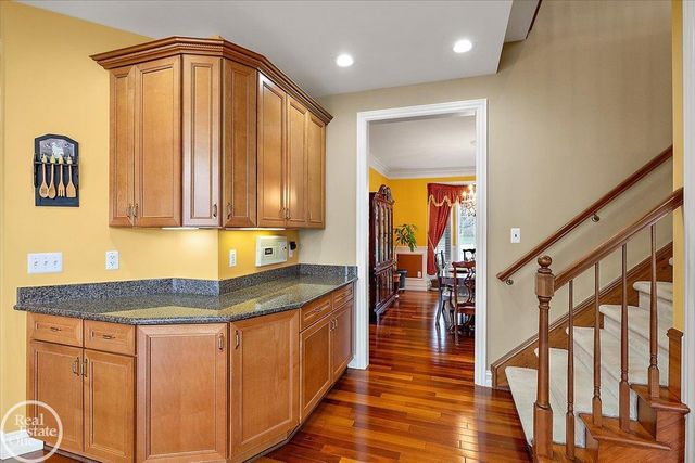 51577 Merry Lane, Shelby Twp, MI 48316
