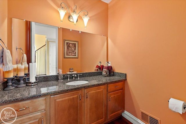 51577 Merry Lane, Shelby Twp, MI 48316