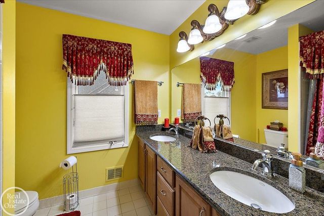 51577 Merry Lane, Shelby Twp, MI 48316