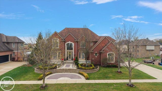 51577 Merry Lane, Shelby Twp, MI 48316