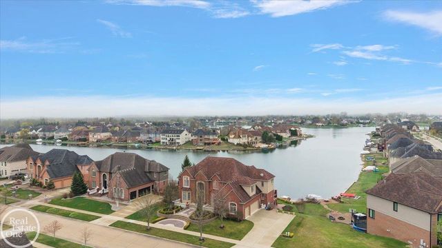 51577 Merry Lane, Shelby Twp, MI 48316