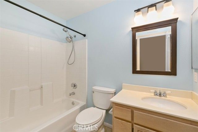 8 Luzern, Mission Viejo, CA 92692